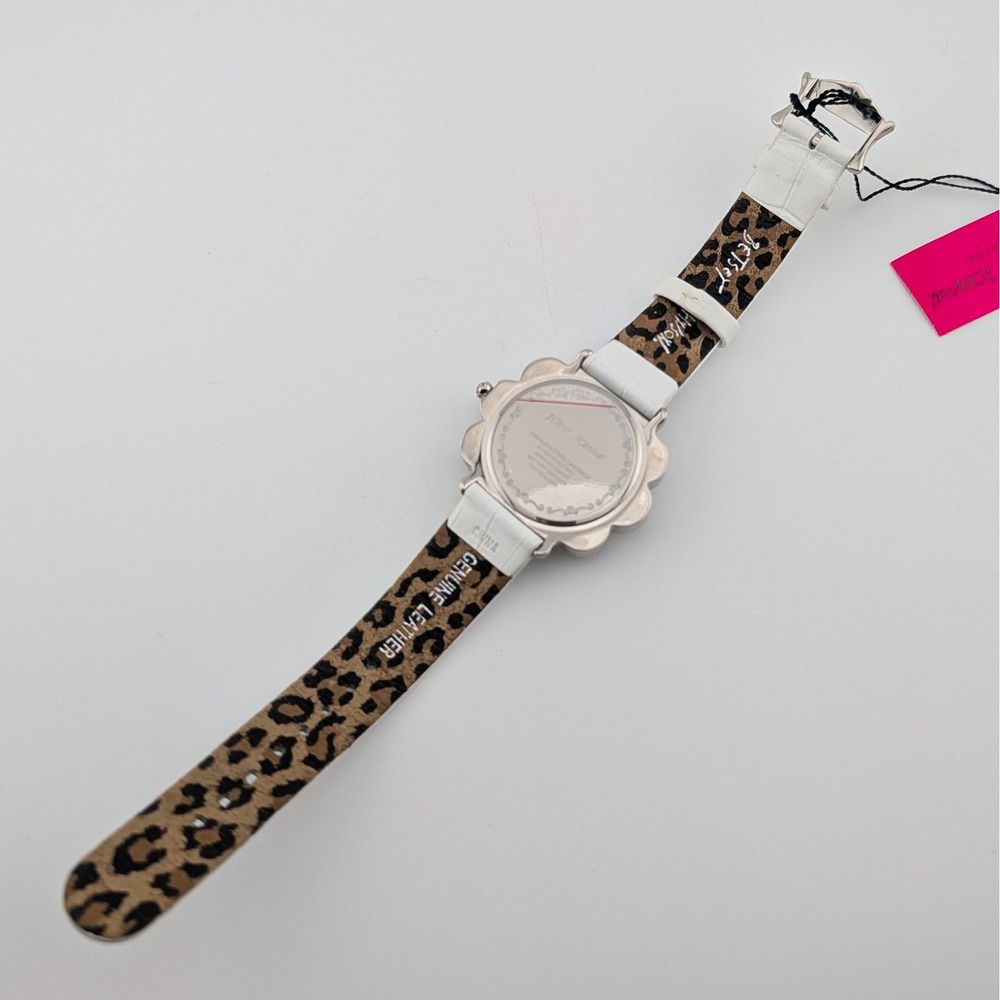 Betsey Johnson BJ2056 NWT Rhinestone Flower Statement Women's Watch 41mm - Picture 10 of 12